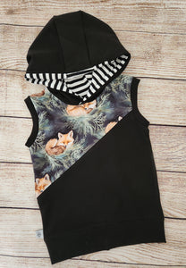 Sleepy Fox Sleeveless Hoodie-Size 3