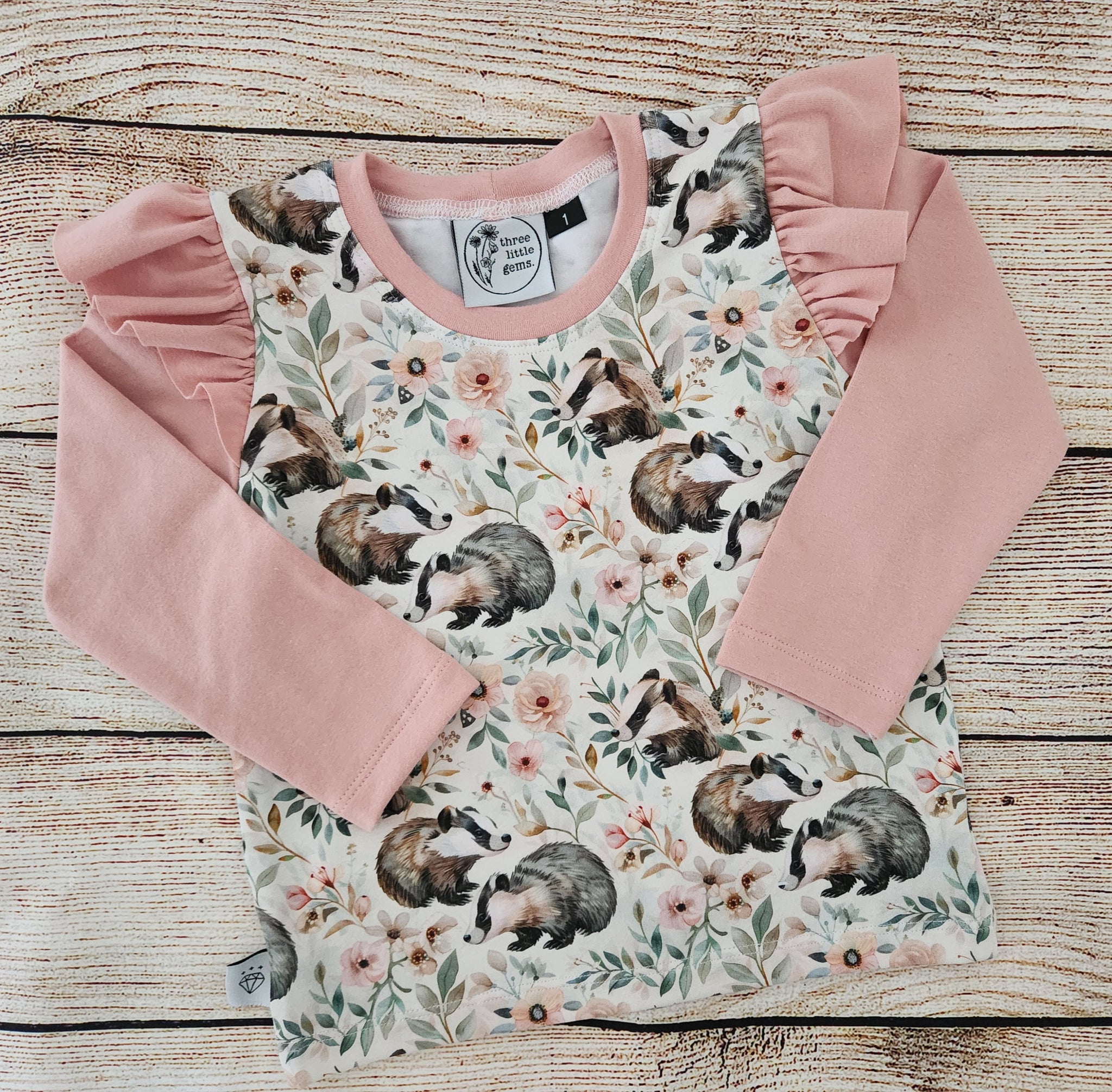 Badgers Flutter tee-Size 1