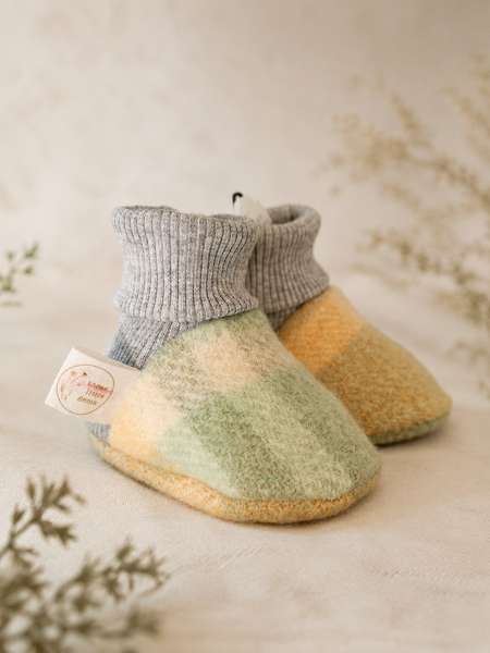 Wool Booties-Mystery (Boy colours)