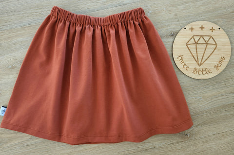 Basic skirt-Pre order